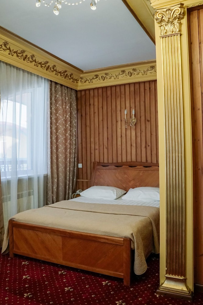 Superior Twin Room, Balcony, Lake View photo 3