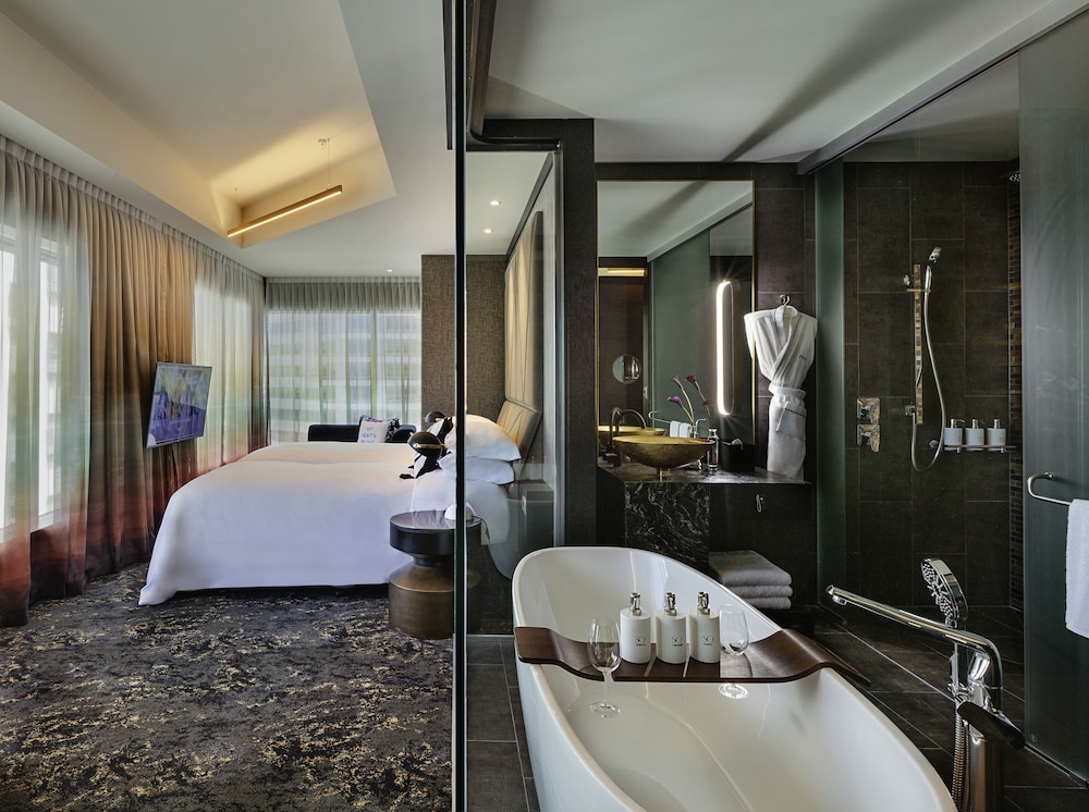 Twin Room, 2 Twin Beds (Collection) thumbnail 5