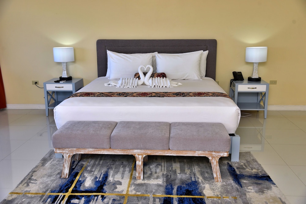 Deluxe Room, 1 King Bed, Ocean View