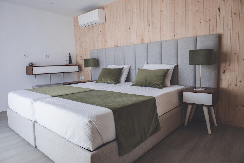 Suite, Mountain View photo 1