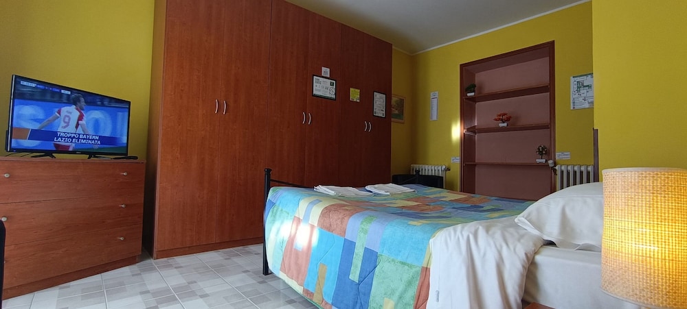 Deluxe Double Or Twin Room photo 3