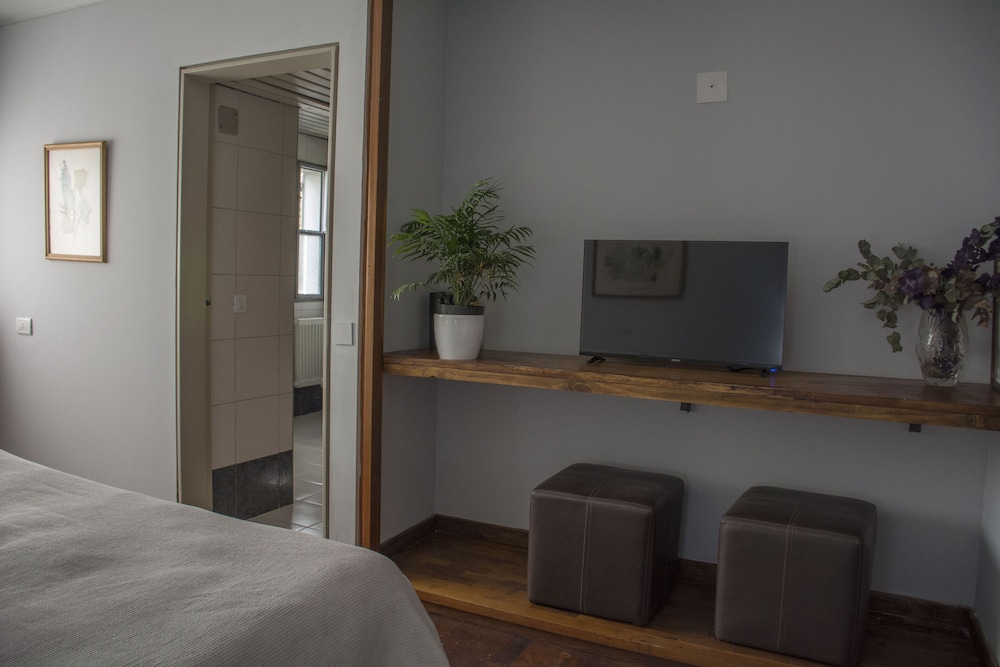 Comfort Double Room, Private Bathroom photo 2