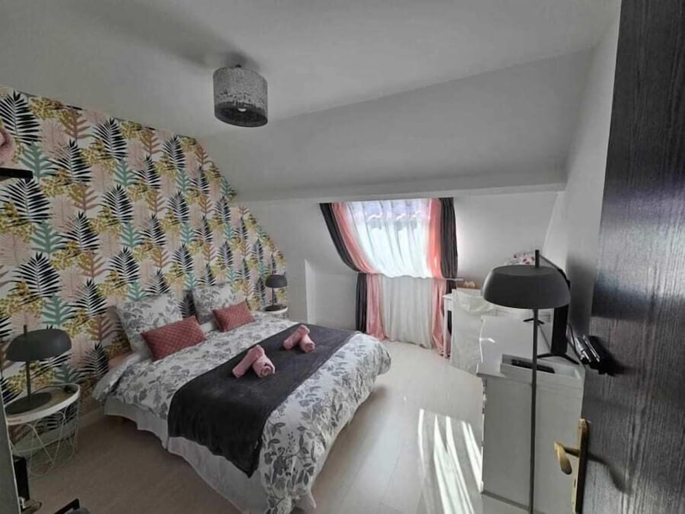 Classic Double Room, 1 Bedroom, Private Pool, Pool View photo 1