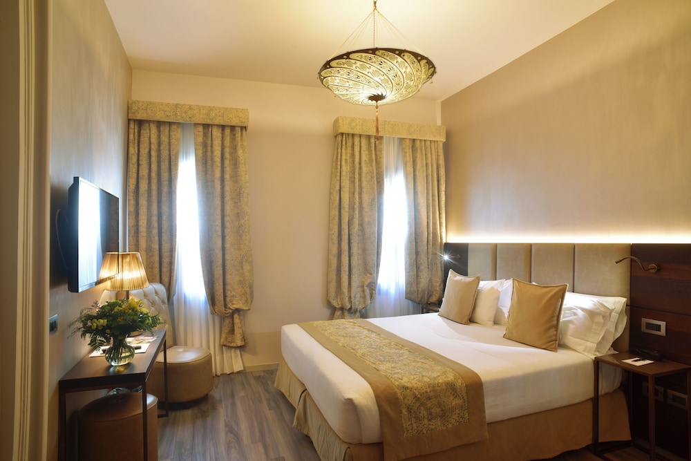 Comfort Double or Twin Room (Medium)