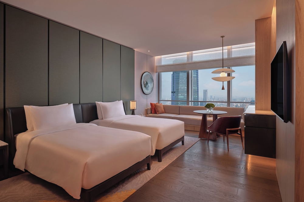 Deluxe Room, 2 Twin Beds photo 1