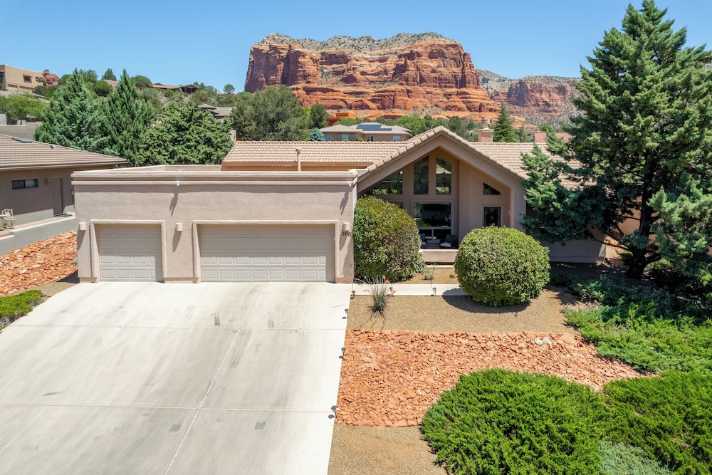 Remodeled-gateway to Red Rocks, 사진 6