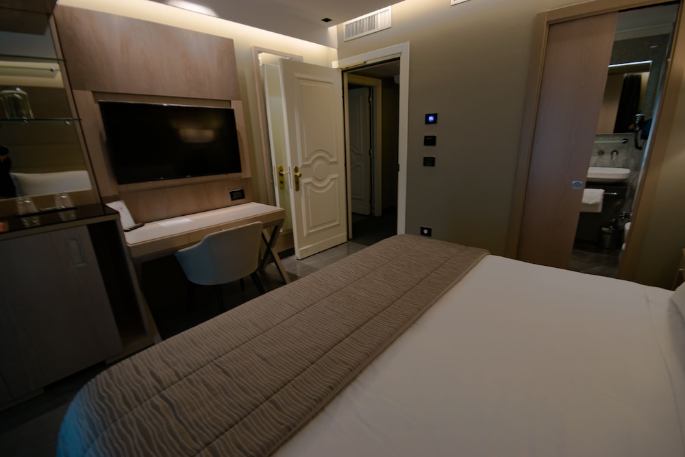 Family Suite, 2 Bedrooms - Photo 7