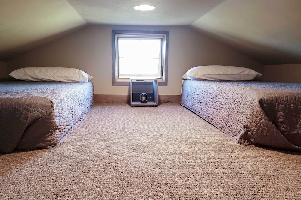 House (2 Bedrooms) photo 1