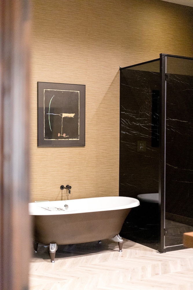Deluxe Suite (Alfonso XIII) photo 3