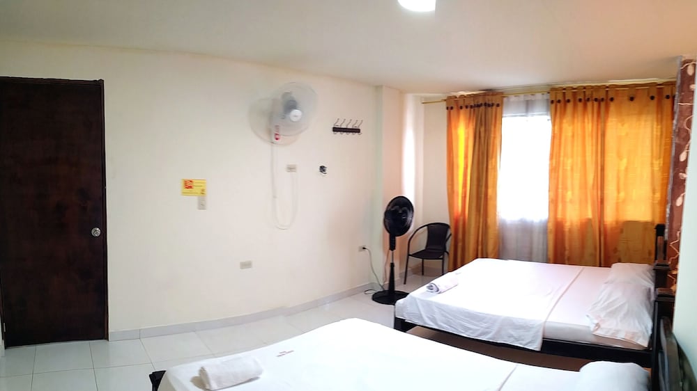 Quadruple Room photo 2
