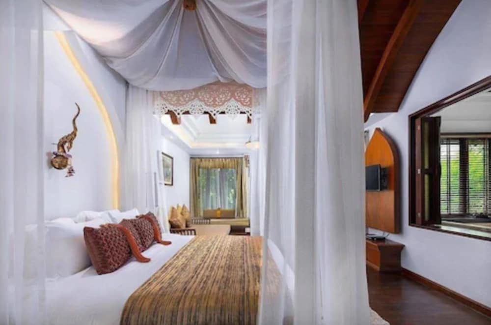 Grand Deluxe Suite Garden View - Photo 4