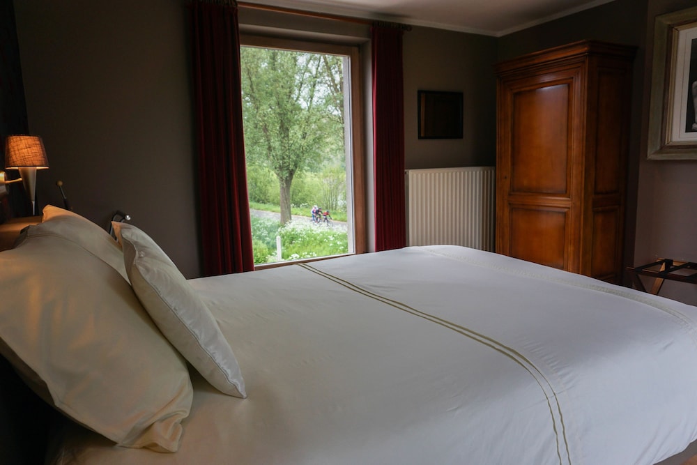 Deluxe Suite, 1 Bedroom, River View photo 1