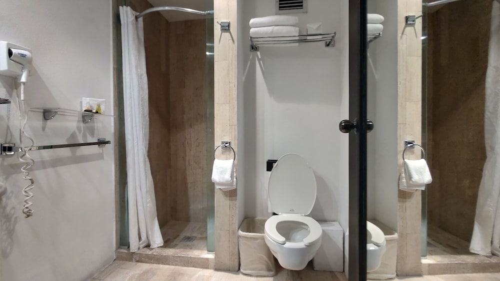 Deluxe Quadruple Room photo 3