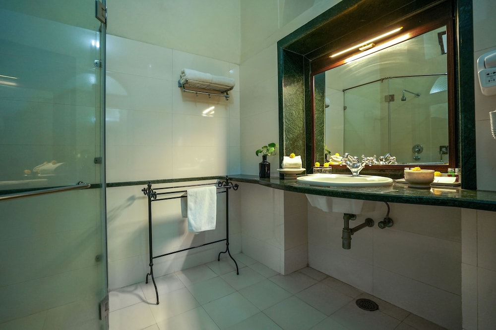 Heritage Deluxe Room photo 2