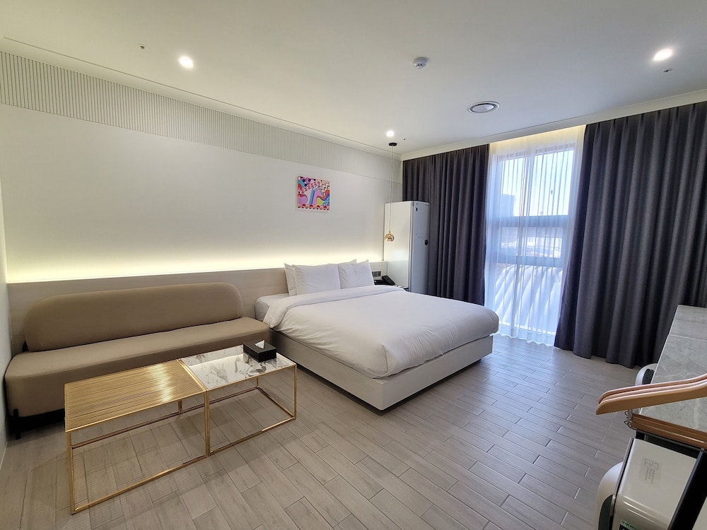 Standard Room - Photo 10