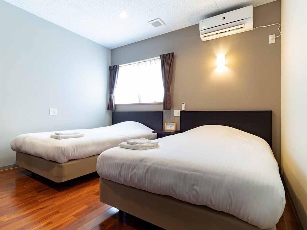 Basic Twin Room (In Building B and C) - Photo 6