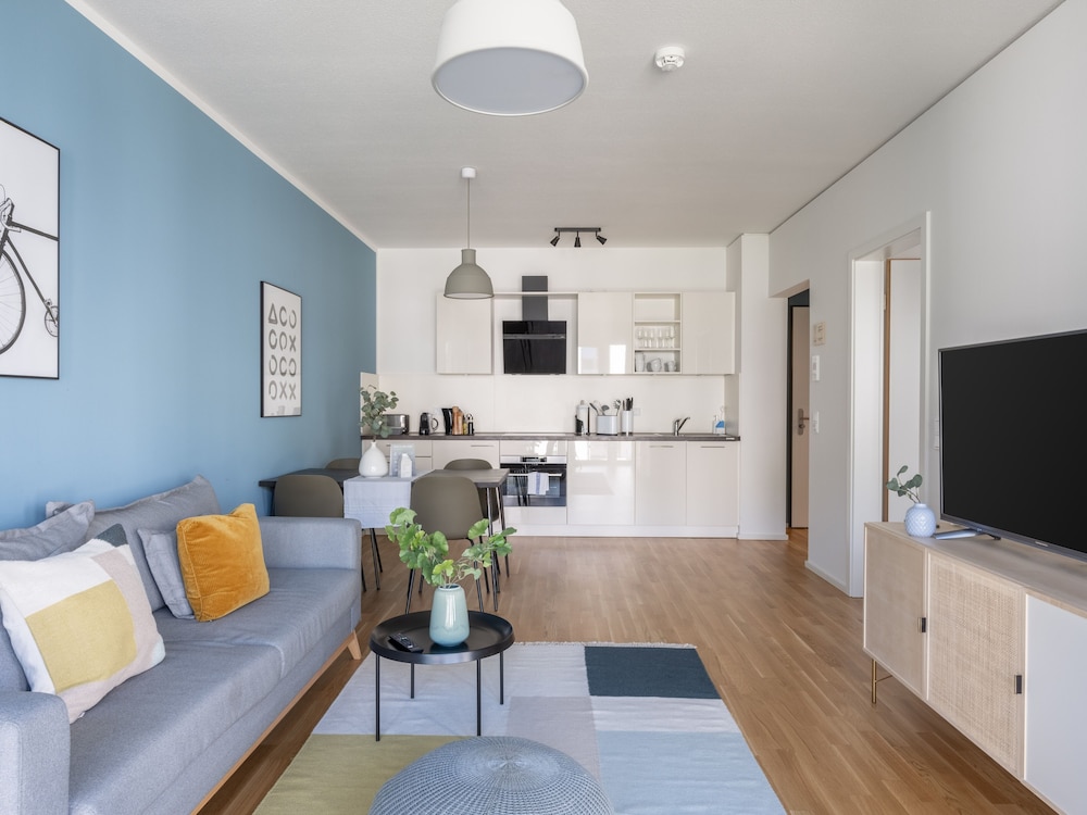 One-bedroom Suite with balcony - Photo 1