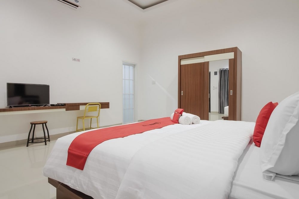 Economy Double Room photo 3