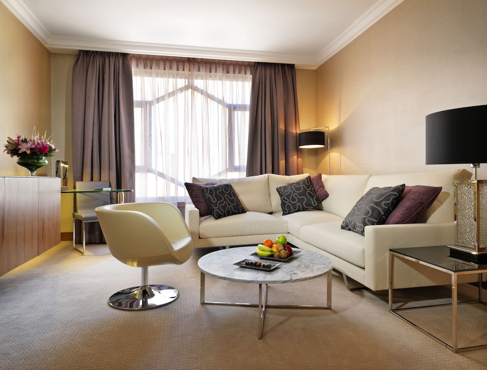 Grand Suite, 1 King Bed - Photo 1