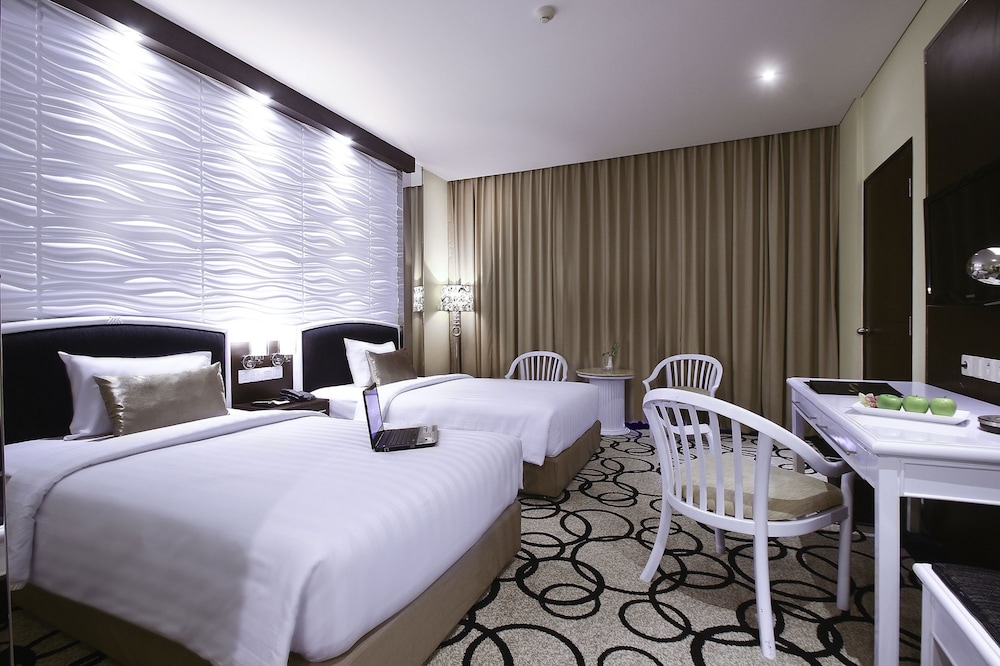 Deluxe Room - Photo 2