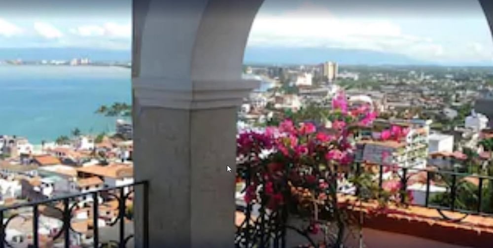 Junior Double or Twin Room, 2 Double Beds, Ocean View photo 2