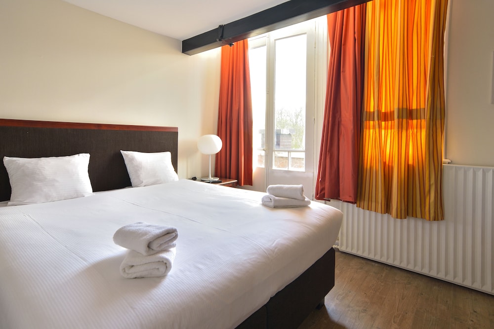 Basic Triple Room photo 2