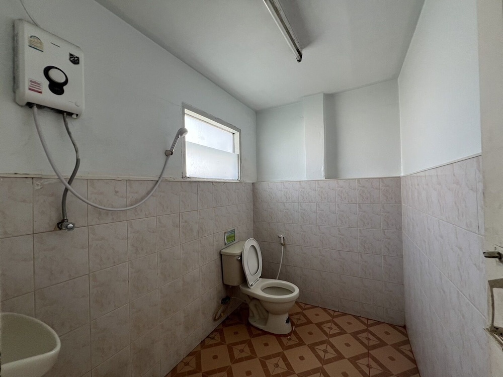 Standard Twin Room, Non Smoking, Air conditioning photo 2