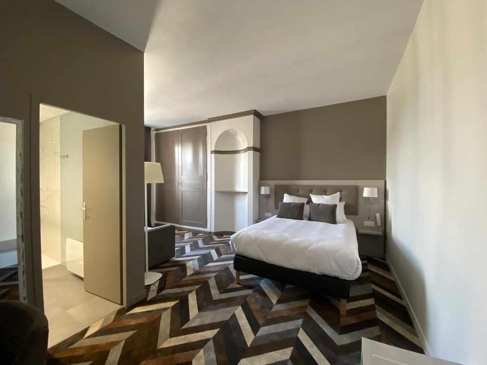 Superior Double Room - Photo 1