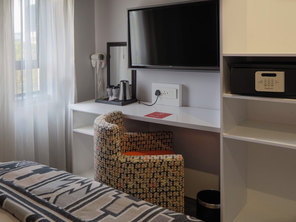 Standard Twin Room photo 2