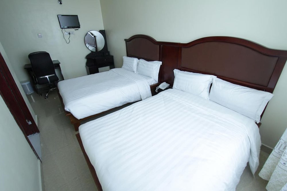 Standard Twin Room, 2 Double Beds, Non Smoking