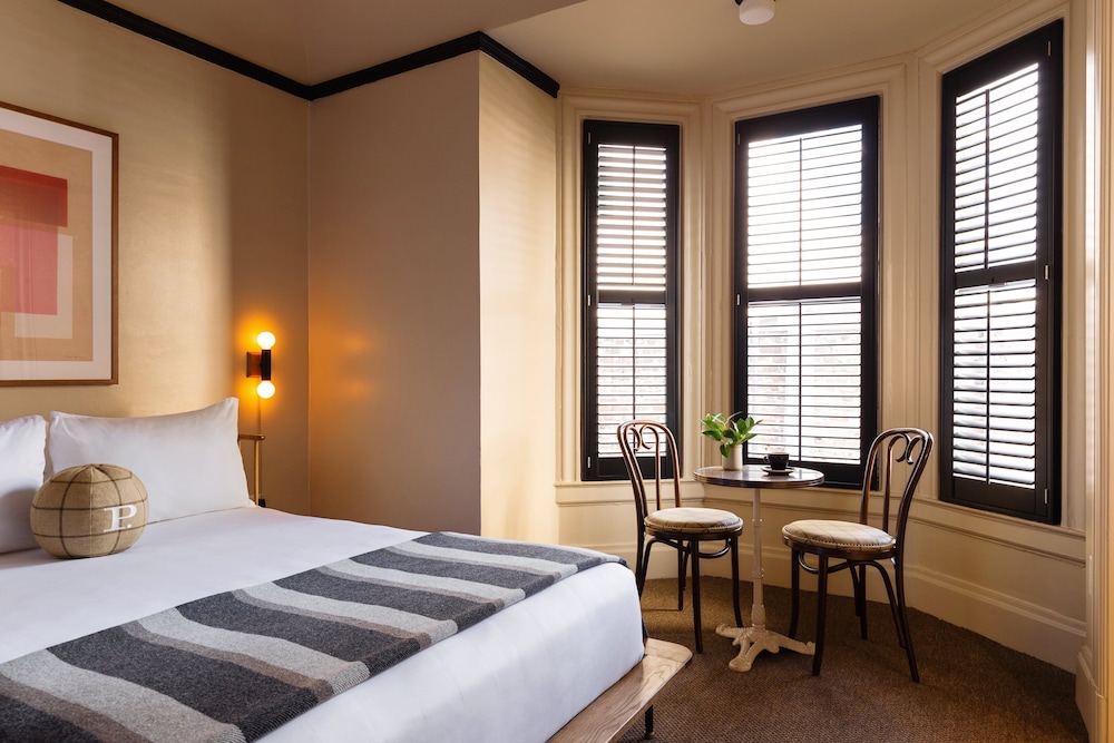 Suite, 1 King Bed (The King Suite) - Photo 6