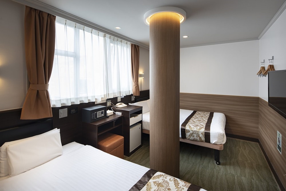 Economy Triple Room, Non Smoking