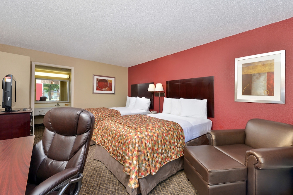 2 Double Beds Smoking photo 2