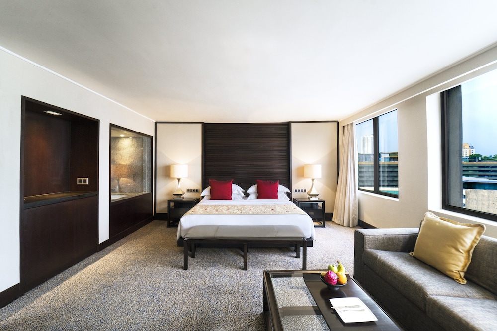 Club Room, 1 King Bed (Monument View) photo 3