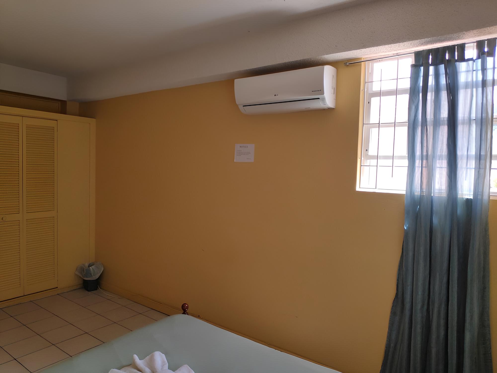 Basic Apartment photo 2