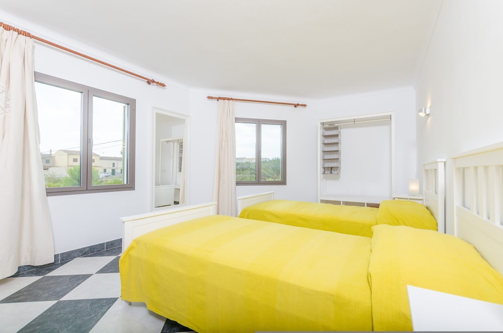 Villa, Accesible