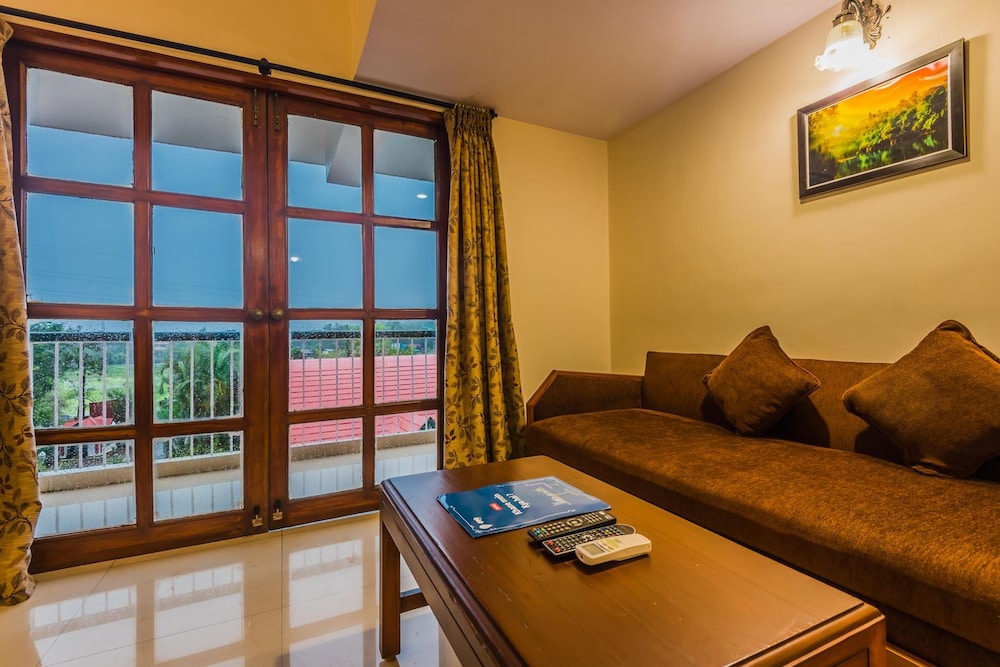 Deluxe Double Or Twin Room photo 2