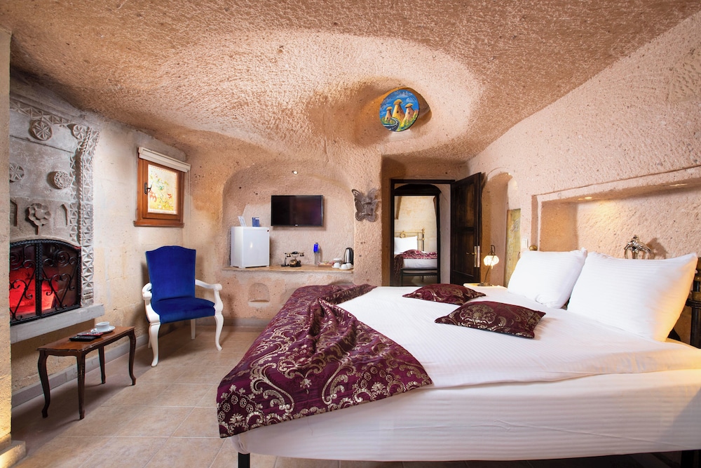 Family Cave Suite - Photo 4