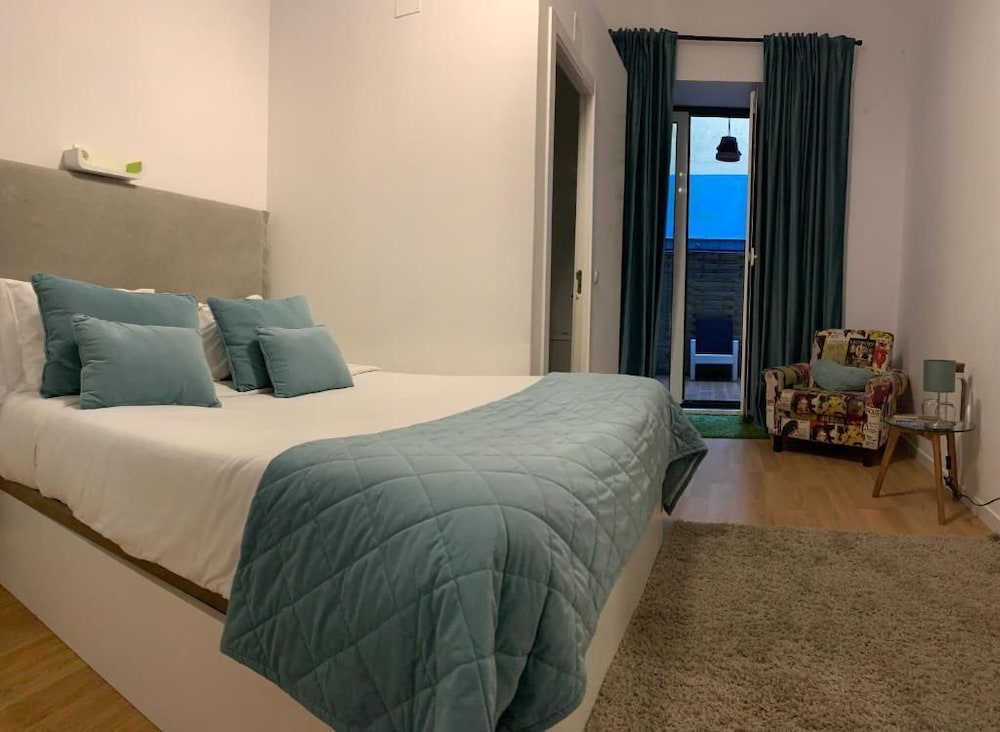 Double Room, Patio photo 3