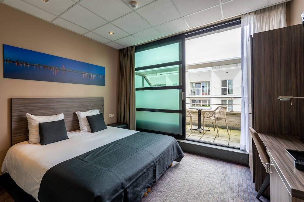 Standard Double Room, Balcony photo 1