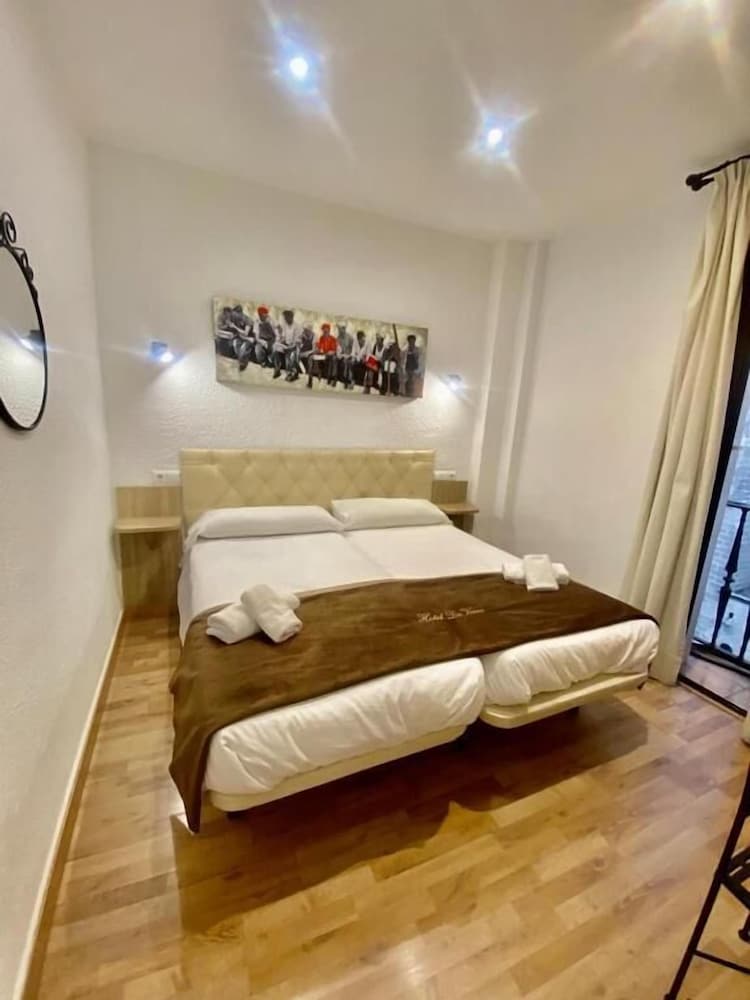 Economy Double Room - Photo 2