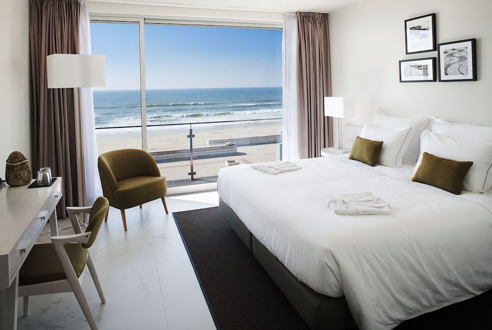 Premium Double or Twin Room, Ocean View photo 2