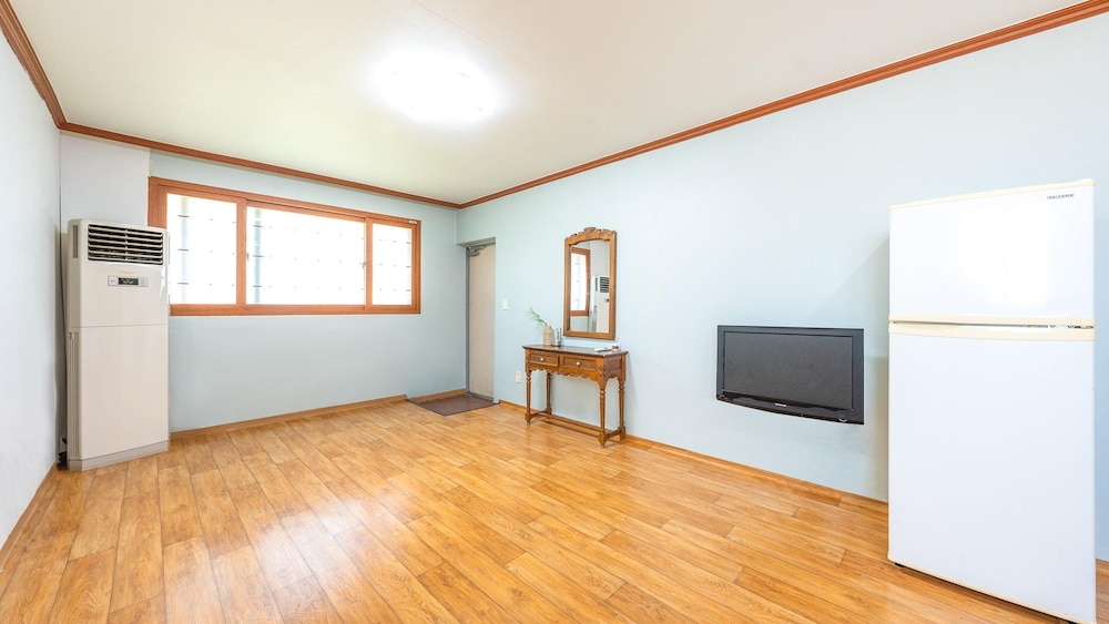 Basic Room, 1 Bedroom (san)