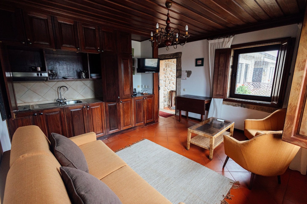 Standard Apartment, 2 Bedrooms - Photo 6