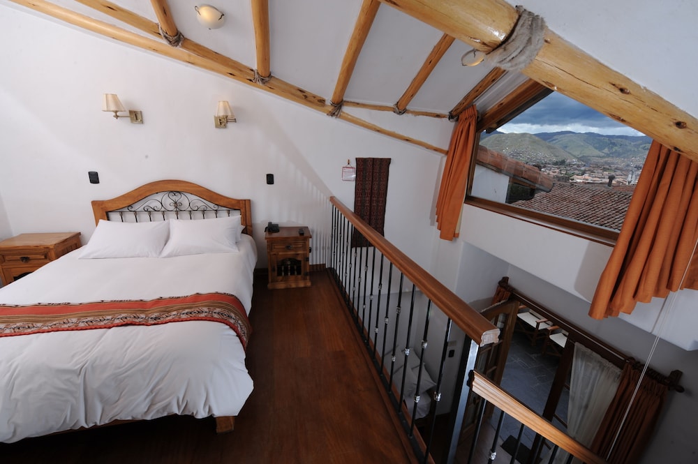 Suite Queen Beds photo 2