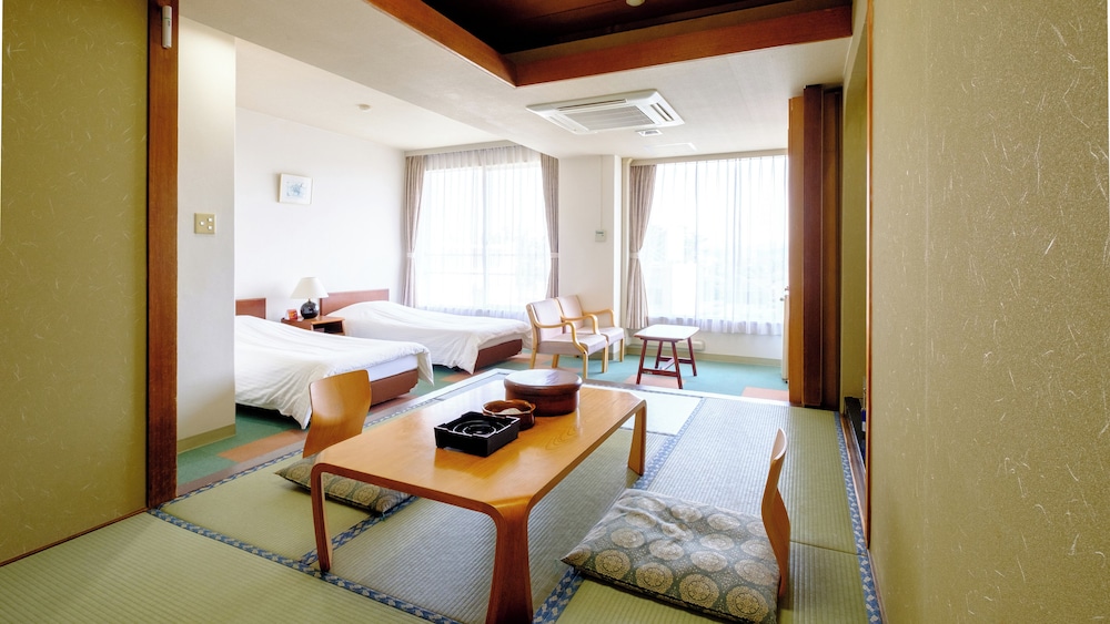 Japanese Western Style Room - Photo 2