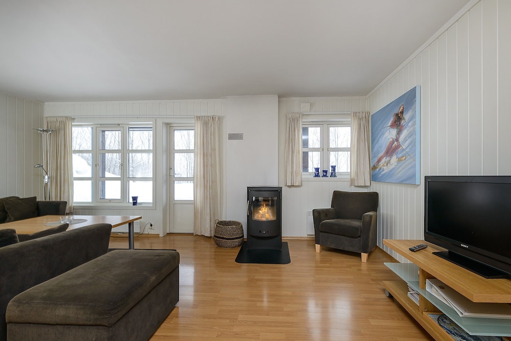 Family Apartment, 3 Bedrooms, Valley View (Standard) photo 2