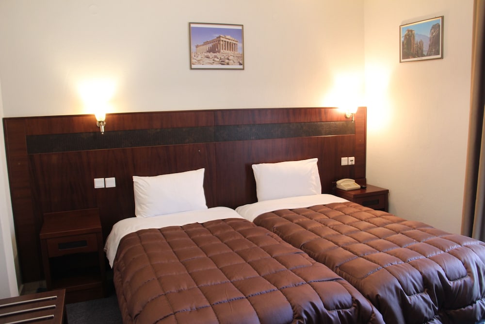 Double or Twin Room (Meteora View) photo 1