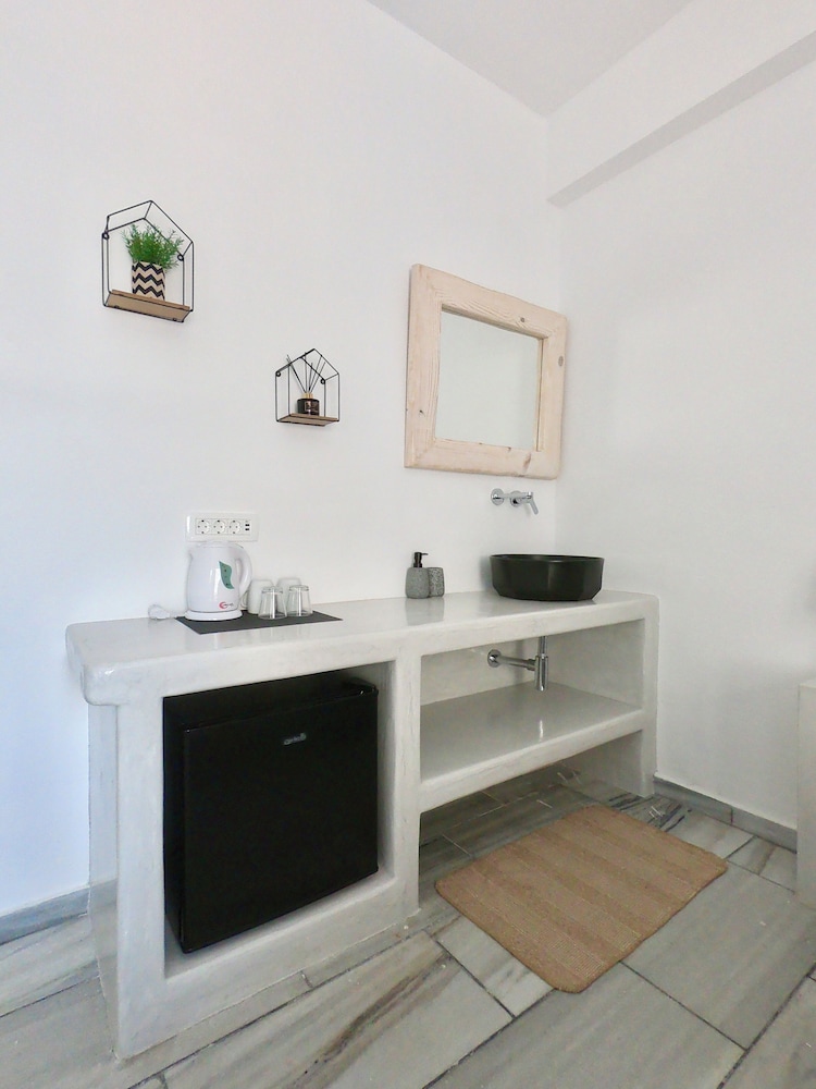 Double-Bed Room - Photo 4