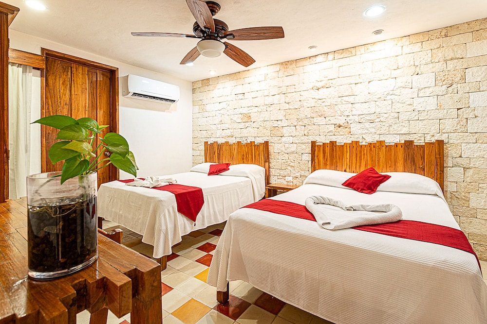 Standard Room, 2 Double Beds